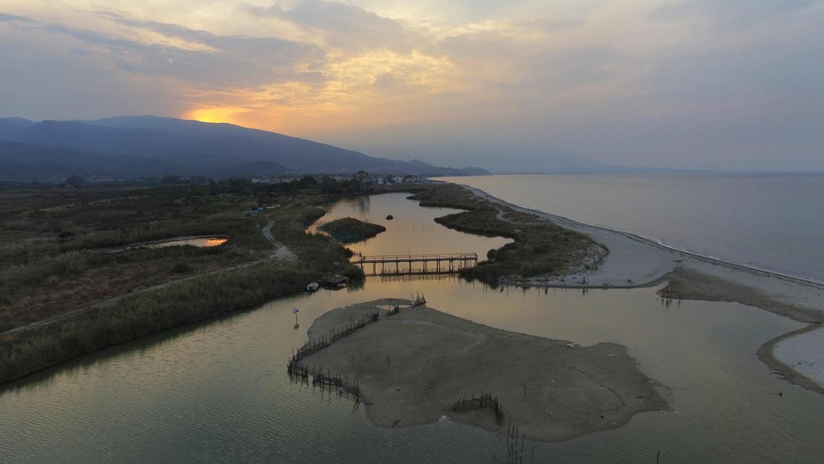 Olympus Beach Aigani Family House Экстерьер фото