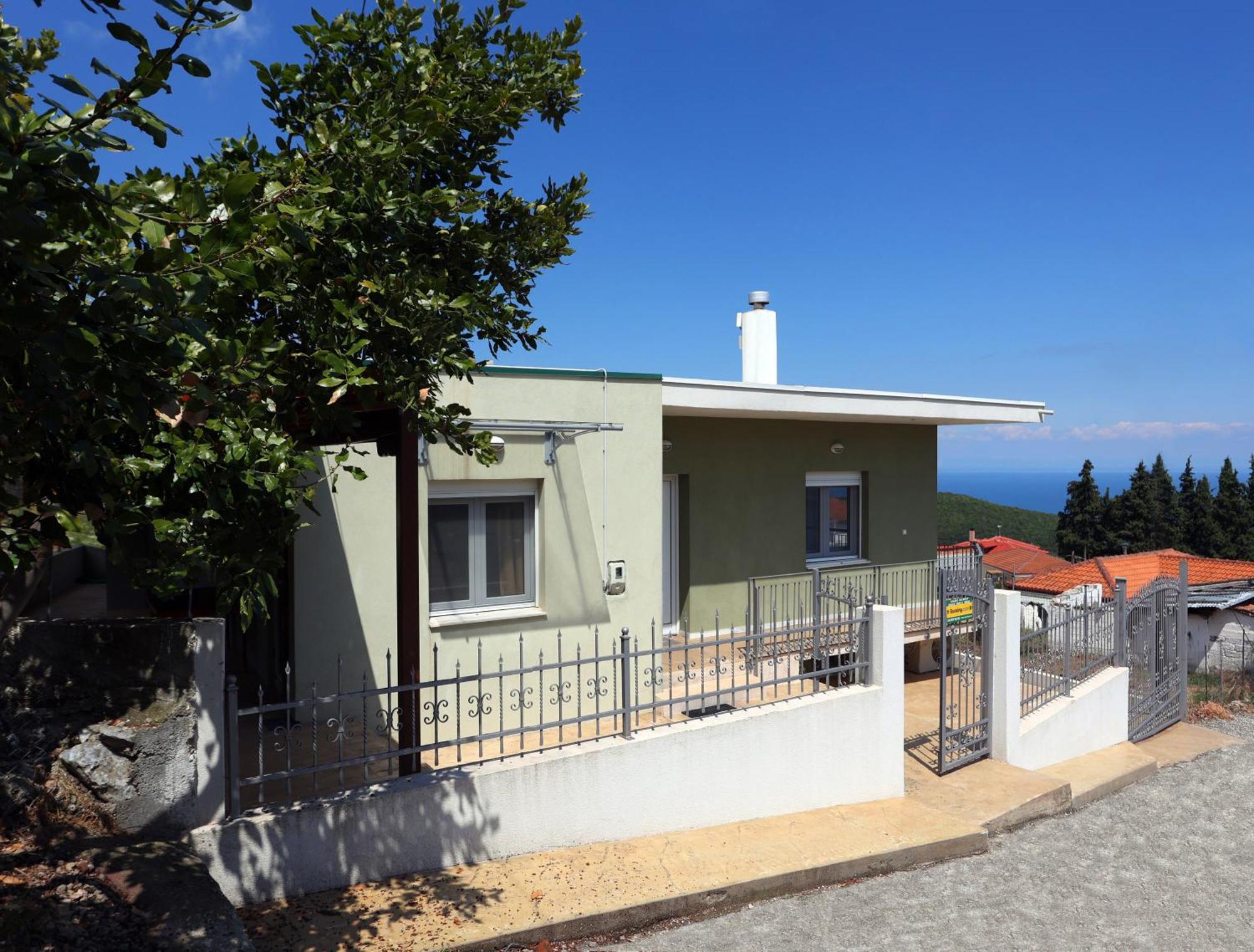 Olympus Beach Aigani Family House Экстерьер фото